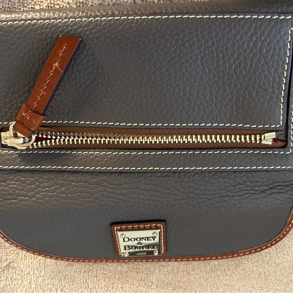 Dooney & Bourke Gray and Brown Wallet - Picture 3 of 10